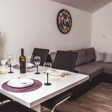 Apartmani Vuckovic Водице Екстериор снимка