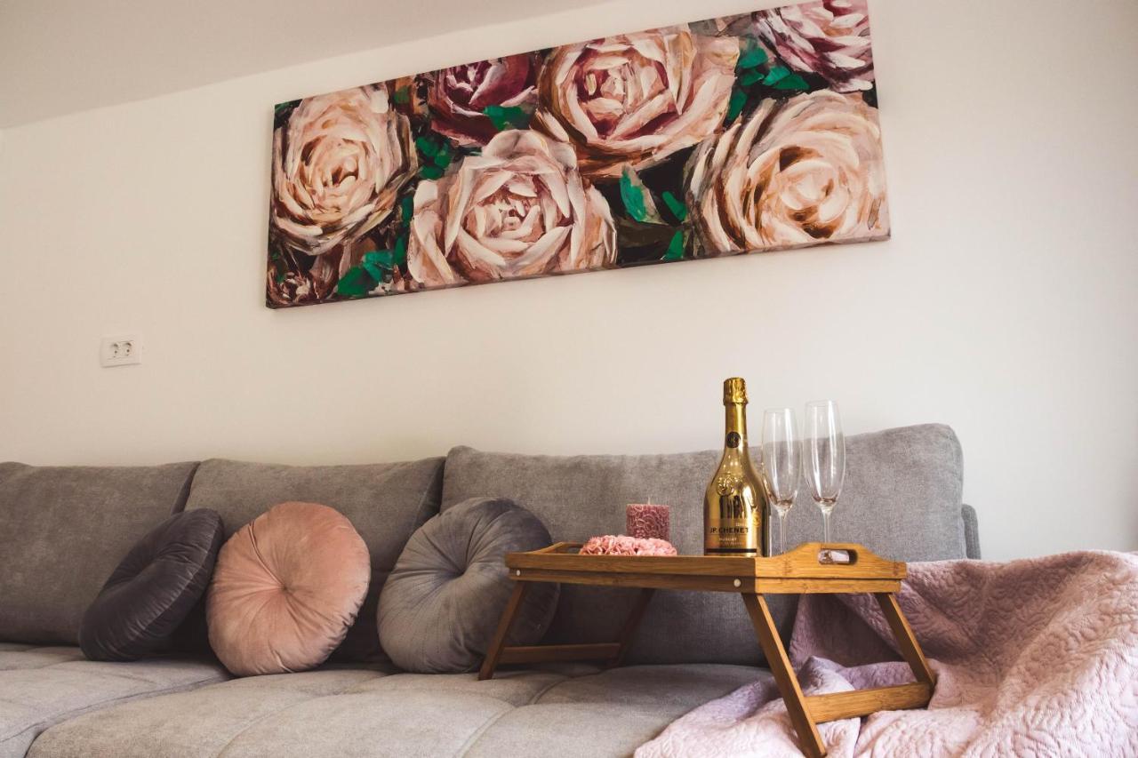 Apartmani Vuckovic Водице Екстериор снимка